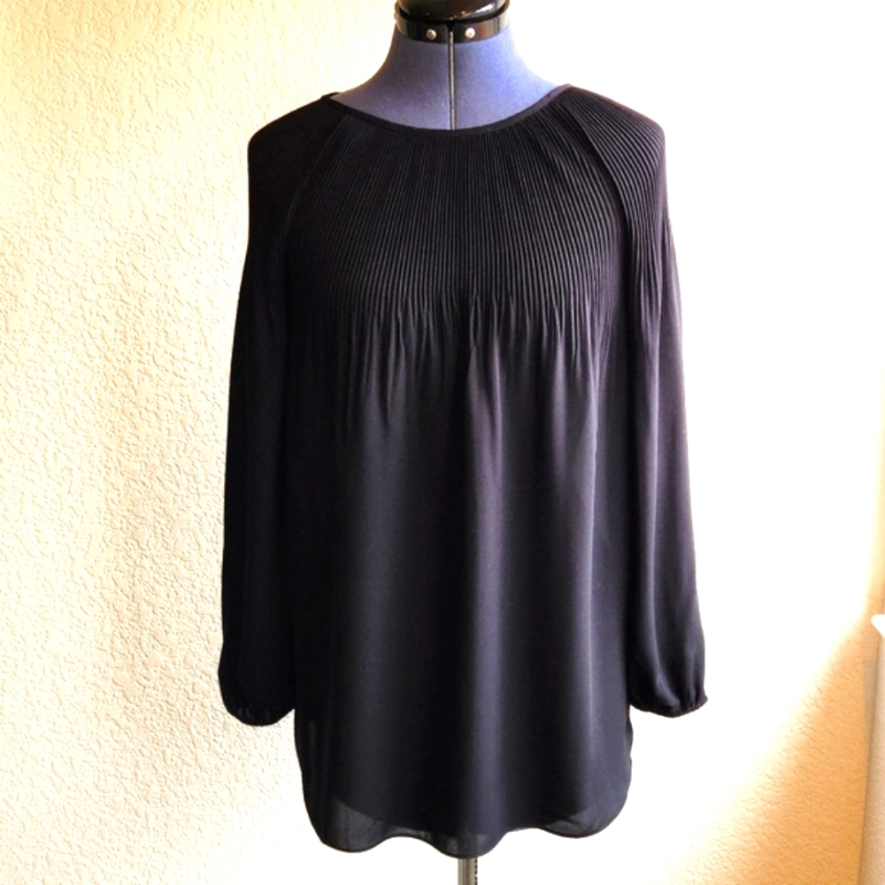 Max Studio Women's Black Top